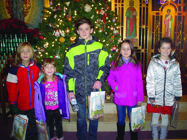 New Haven children receive UNA gifts