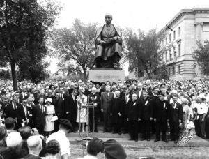1961 UNA Members and Ukrainian Diaspora Gathered at Event around Taras Shevchenko Statue