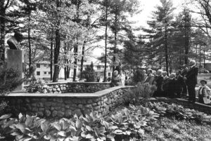 Group Photo at 1975 UNA General Meeting at Soyuzivka
