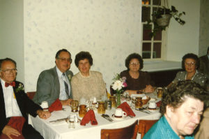 1978 UNA General Assembly Meeting Dinner Group Photo